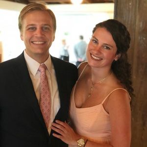 Meet your Posher, Marissa